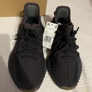 Yeezy boost 350 v2 cinder “non-reflective”